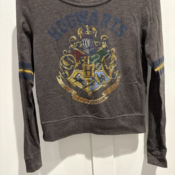 Harry Potter Crop Top Size Small Dark Gray Long Sleeve Tee Academia Grunge - Picture 5 of 11